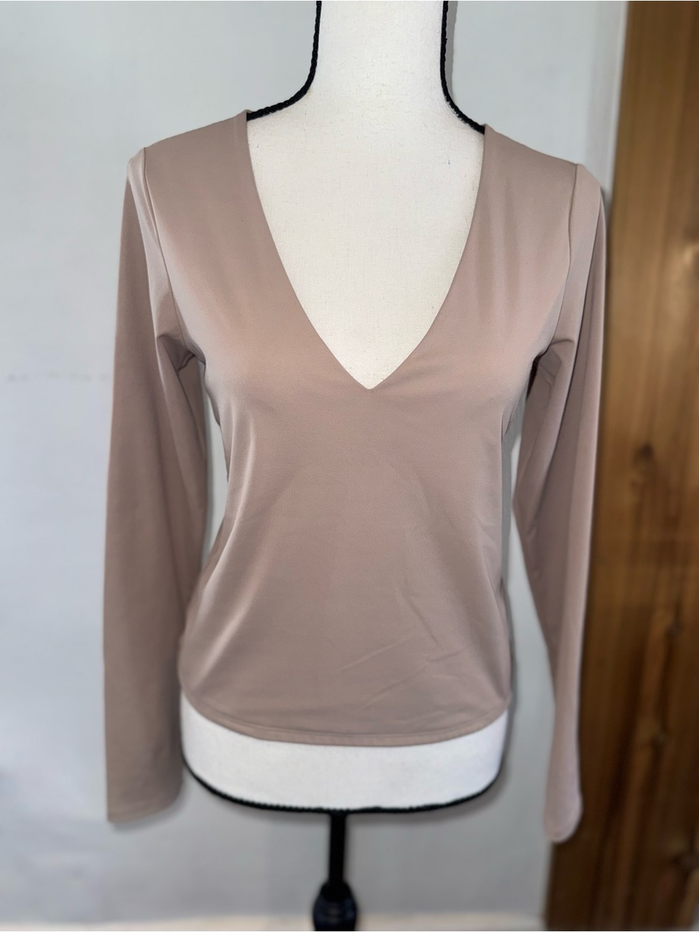 Old Navy Long Sleeve V-Neck Top - Taupe Beige